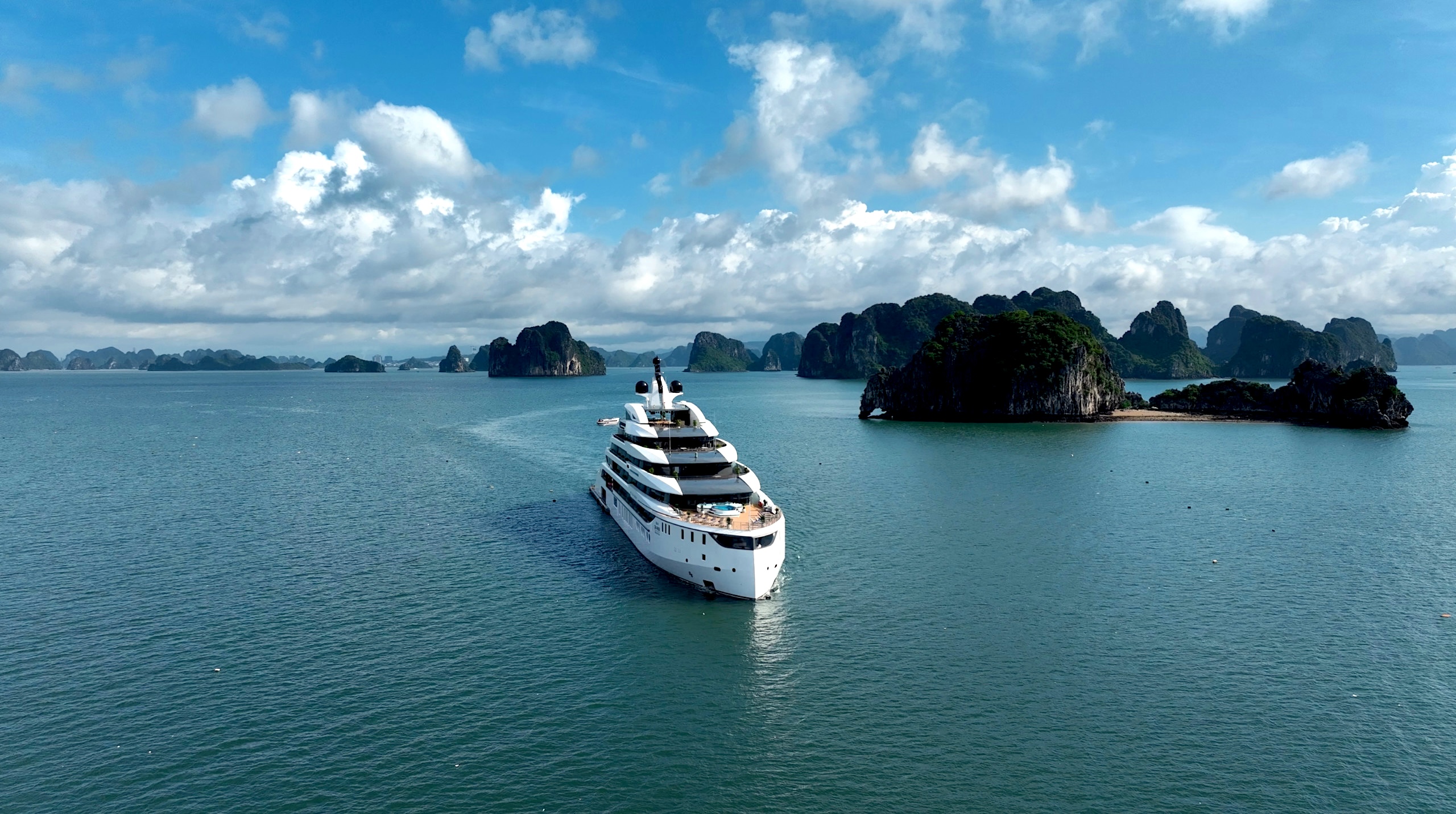 tigers-nest-2691190_1920